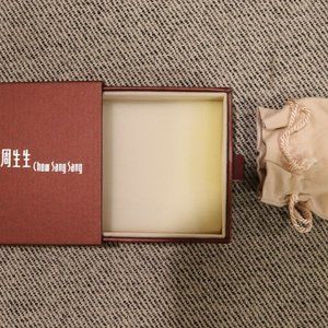 NEW!! Chow Sang Sang Fine Jewlery Empty Box with Dust Bag